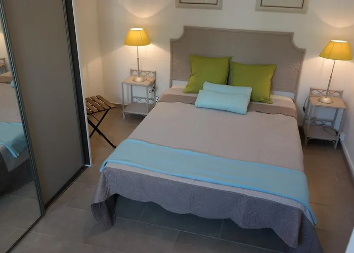 Grau Du Roi Le Semaphore 르그로뒤후아